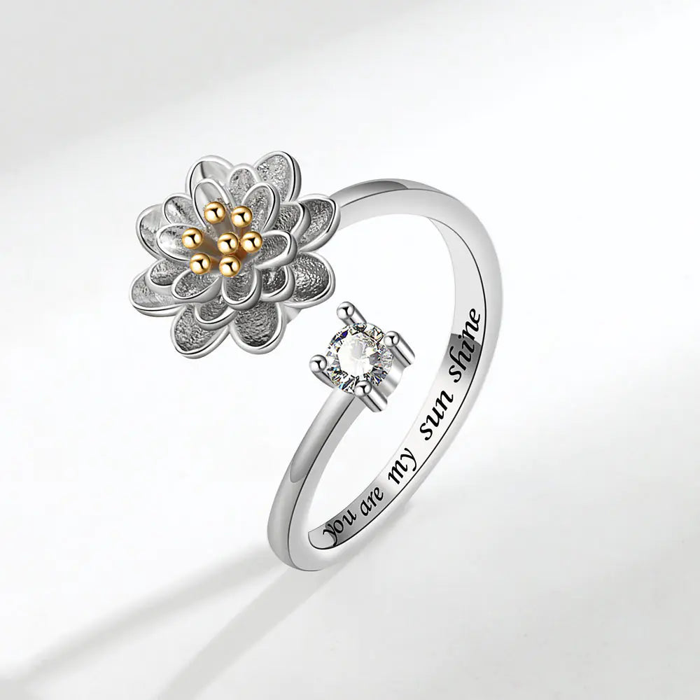 Silver Bloom - Stress ring